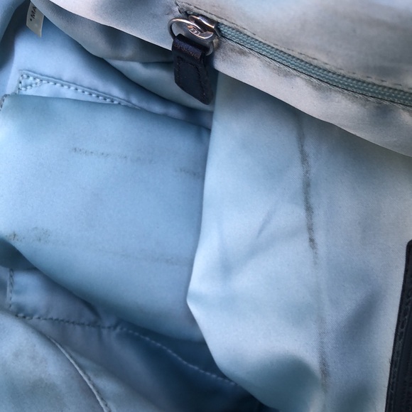 Coach Daisy Signature Outline Emma Metallic Shoulder Bag - Picture 12 of 12